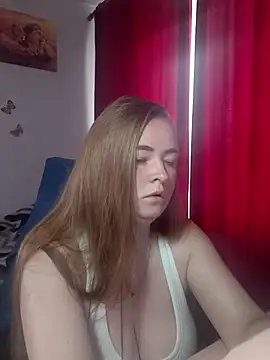 Snapshot of Amor_Fatii chatting on July 27, 2026, 7:48 am Amor Fatii online show from July 27, 2026, 7:48 am