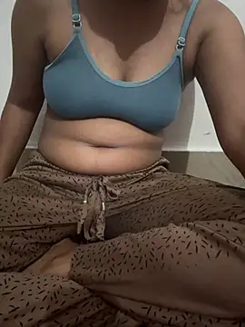 Snapshot of KHUSHISINGH_ chatting on June 30, 2026, 3:57 pm KHUSHISINGH online show from June 30, 2026, 3:57 pm