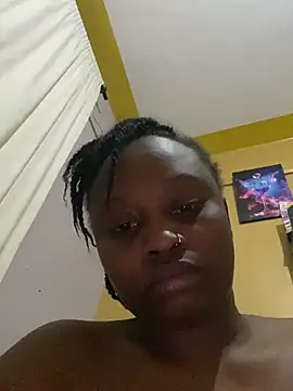 Snapshot of elladarling chatting on July 12, 2026, 12:12 am elladarling online show from July 12, 2026, 12:12 am