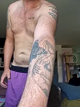 straightguy4uall online show from June 30, 2026, 12:28 pm
