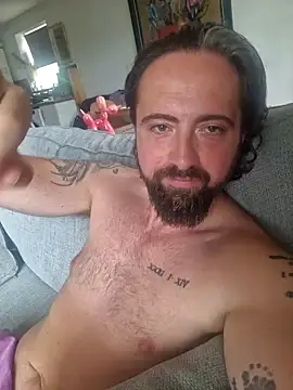 straightguy4uall online show from July 1, 2026, 9:44 am