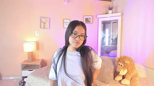 miranda fox05 online show from July 1, 2026, 1:02 pm