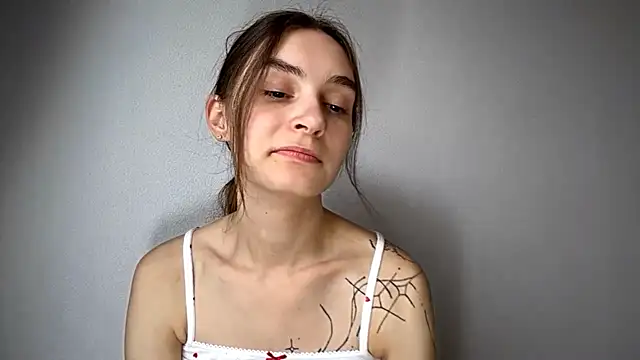 BibiCiarlo online show from July 4, 2026, 3:56 am