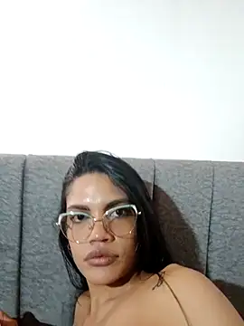 VicktoriaSunshei online show from July 4, 2026, 7:20 pm