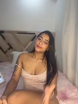 Sara sofiia  online show from July 4, 2026, 3:45 am