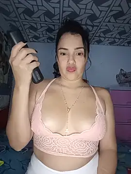 Ariel  xoxo online show from July 28, 2026, 1:45 am