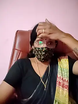 tamil peenqueen online show from July 7, 2026, 7:34 am