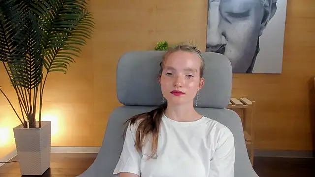 Snapshot of AugustineGravel chatting on July 3, 2026, 12:44 pm AugustineGravel online show from July 3, 2026, 12:44 pm
