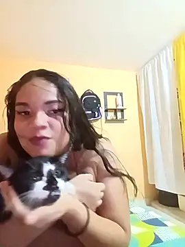 Snapshot of Cristina-Evans chatting on July 17, 2026, 4:52 am Cristina-Evans online show from July 17, 2026, 4:52 am