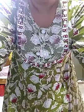 arushi9490 online show from July 7, 2026, 4:48 am