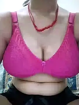 Snapshot of kammo_143 chatting on July 7, 2026, 8:18 am kammo 143 online show from July 7, 2026, 8:18 am