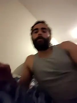 FuzzyBearLove online show from July 7, 2026, 3:31 am
