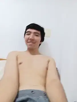FelipeYang17 online show from July 14, 2026, 6:51 am