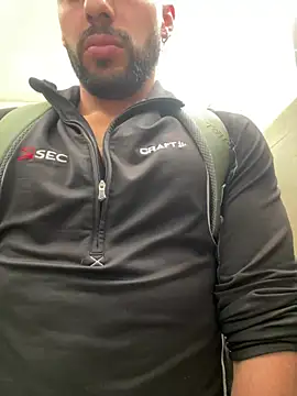 guybigmaster online show from July 8, 2026, 5:17 pm
