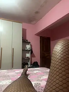 lhunaria online show from July 8, 2026, 2:38 am