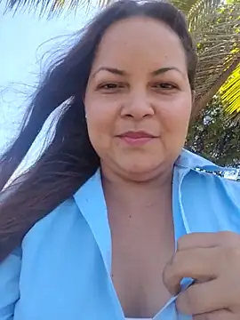 Snapshot of Alexandravaliente_ chatting on July 17, 2026, 6:24 pm Alexandravaliente online show from July 17, 2026, 6:24 pm