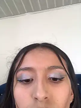 mariana sofia online show from July 10, 2026, 8:44 pm