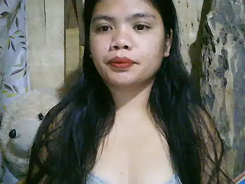Snapshot of HornyAsian4you chatting on July 8, 2026, 1:37 pm HornyAsian4you online show from July 8, 2026, 1:37 pm