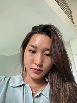 SweetLily- online show from July 13, 2026, 6:38 am