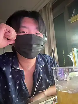 Snapshot of karuhikaru chatting on August 8, 2026, 1:24 pm karuhikaru online show from August 8, 2026, 1:24 pm