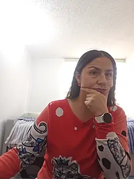Snapshot of Scarrlet_Fox7 chatting on August 5, 2026, 8:55 pm Scarrlet Fox7 online show from August 5, 2026, 8:55 pm