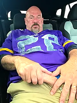 Snapshot of perfectcockdaddy chatting on July 28, 2026, 7:39 pm perfectcockdaddy online show from July 28, 2026, 7:39 pm