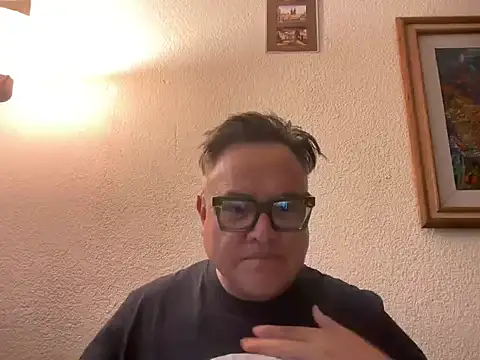 PROELIUM1977 online show from July 17, 2026, 11:42 pm