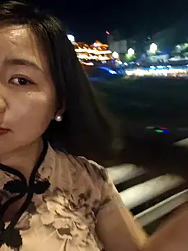 Aywi1122 online show from July 18, 2026, 1:04 pm