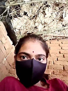 Snapshot of Simran_Love143 chatting on July 23, 2026, 2:42 am Simran Love143 online show from July 23, 2026, 2:42 am