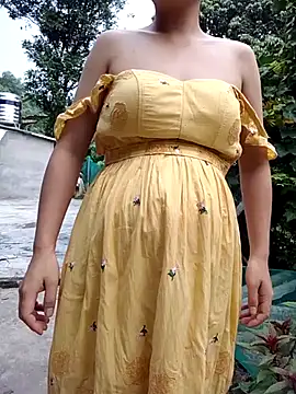 Snapshot of Mili-20 chatting on July 26, 2026, 11:55 pm Mili-20 online show from July 26, 2026, 11:55 pm