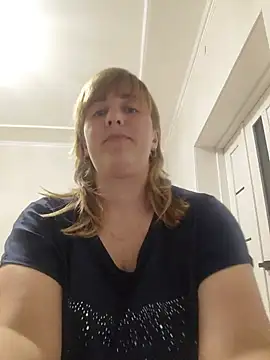 Snapshot of velvetsky323 chatting on July 17, 2026, 7:52 pm velvetsky323 online show from July 17, 2026, 7:52 pm