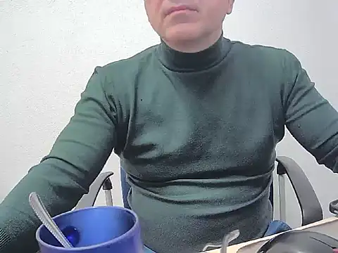 gabriel9  online show from April 22, 2026, 7:00 am