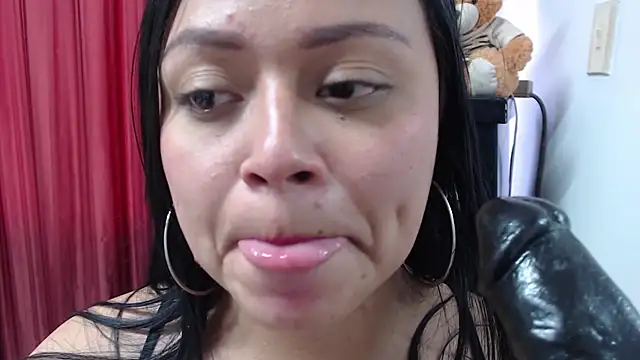 gabriela grace online show from February 3, 2025, 6:39 pm