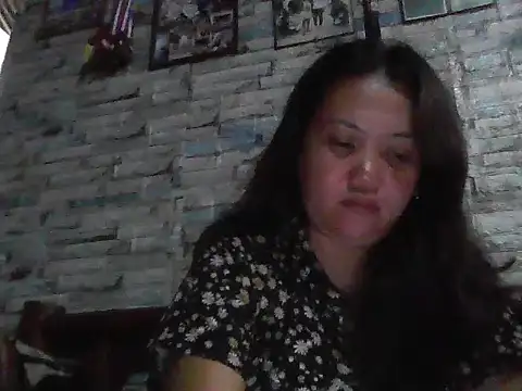 Lunasky05 online show from July 23, 2026, 1:31 pm