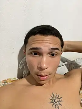 Snapshot of erick-5 chatting on July 20, 2026, 7:33 am erick-5 online show from July 20, 2026, 7:33 am