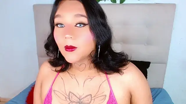 Snapshot of SalomeMiranda chatting on July 22, 2026, 2:47 am SalomeMiranda online show from July 22, 2026, 2:47 am