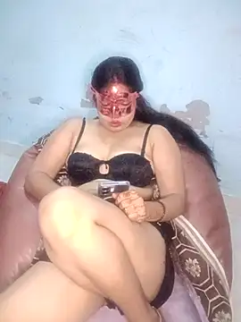 Komal hot76 online show from July 30, 2026, 4:28 pm