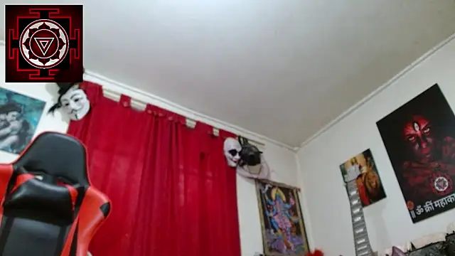Amanda Valeska online show from April 23, 2026, 5:37 pm