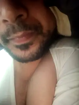 Snapshot of arousing3 chatting on July 27, 2026, 8:05 pm arousing3 online show from July 27, 2026, 8:05 pm