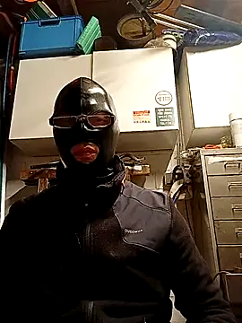 Gesichtsfotze69 online show from July 22, 2026, 8:44 pm