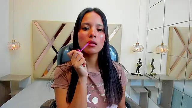 Snapshot of Ivonne_Latina chatting on July 23, 2026, 8:07 pm Ivonne Latina online show from July 23, 2026, 8:07 pm