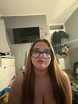 Cherryminxxx online show from July 25, 2026, 12:20 am