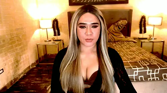 BigCumHuntersxx online show from January 20, 2025, 3:07 pm