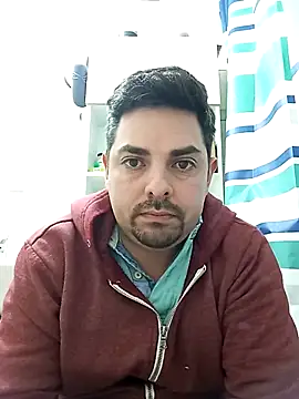 robredoj online show from November 4, 2025, 3:05 am