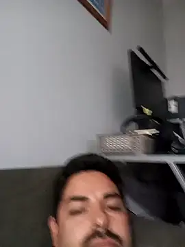 robredoj online show from January 11, 2026, 2:05 am