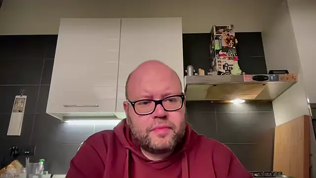 theitalianbear online show from December 10, 2024, 12:50 am