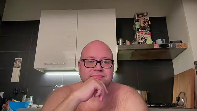 theitalianbear online show from December 22, 2024, 4:27 pm