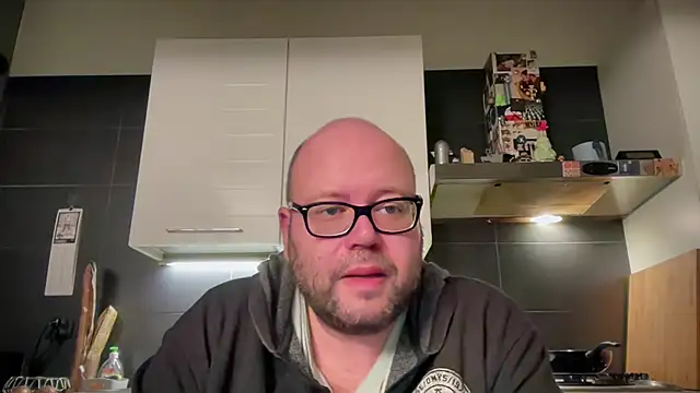 theitalianbear online show from January 2, 2025, 5:18 pm