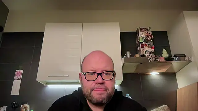 theitalianbear online show from April 6, 2026, 2:53 am