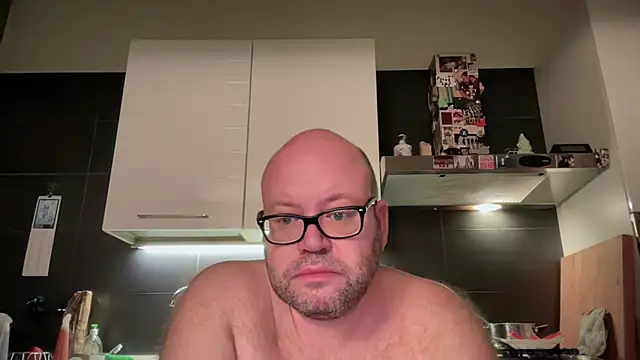 theitalianbear online show from July 28, 2026, 3:02 am